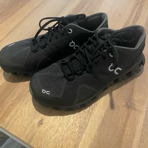 On Cloud Women’s Running Shoes